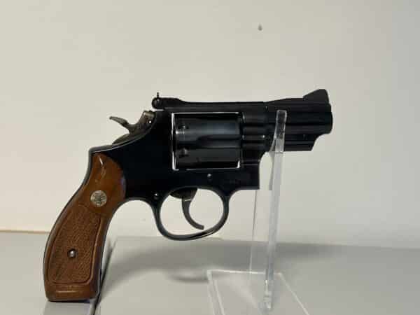 Smith & Wesson 19-6 revolver .357 Magnum 2.5" Blued