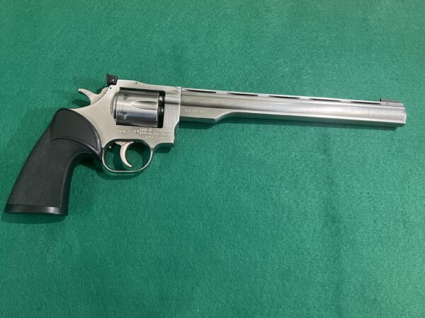 Dan Wesson SS Revolver,.22 LR 10"
